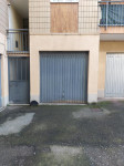 Gaglianico  - Deposito - magazzino di mq. 100 ca. sito nel cortile di complesso condominiale , con comodo accesso. - Vendita